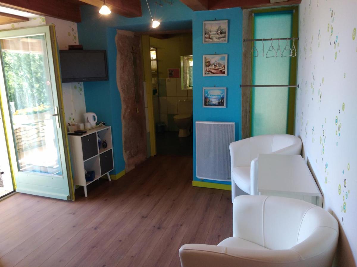 L'Auremaly Bed & Breakfast Loze Exterior photo