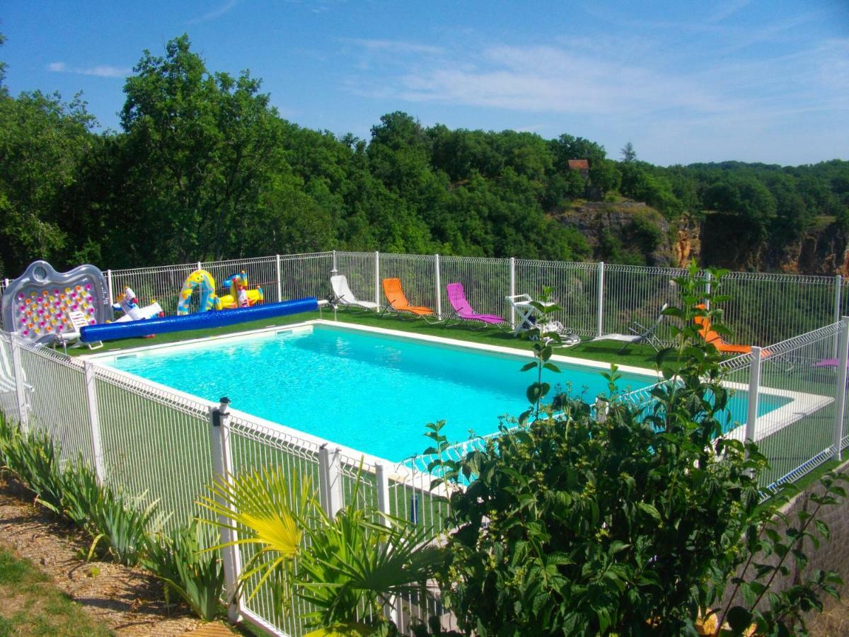 L'Auremaly Bed & Breakfast Loze Exterior photo